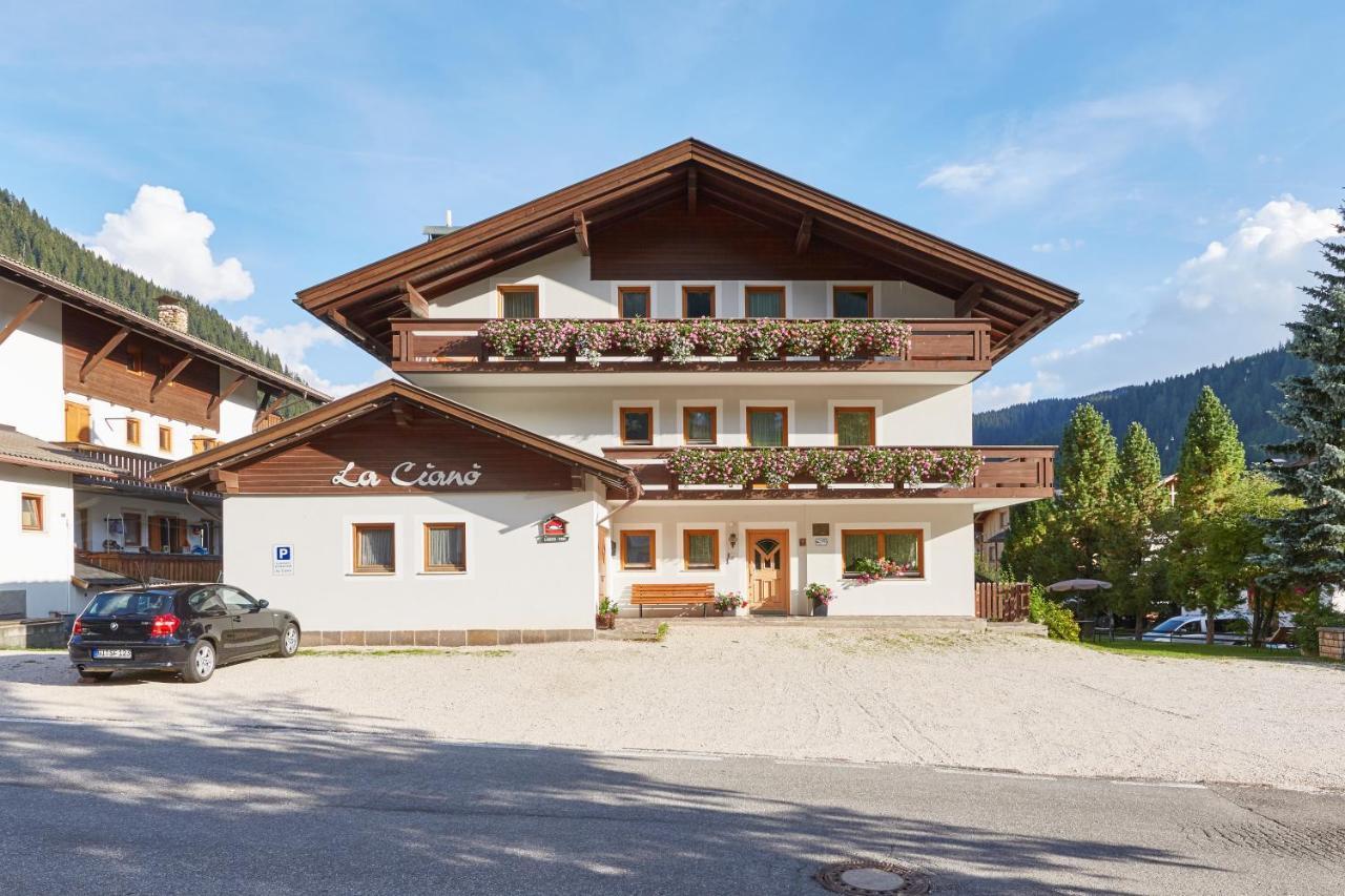 Bed and Breakfast La Ciano Corvara In Badia Exterior foto