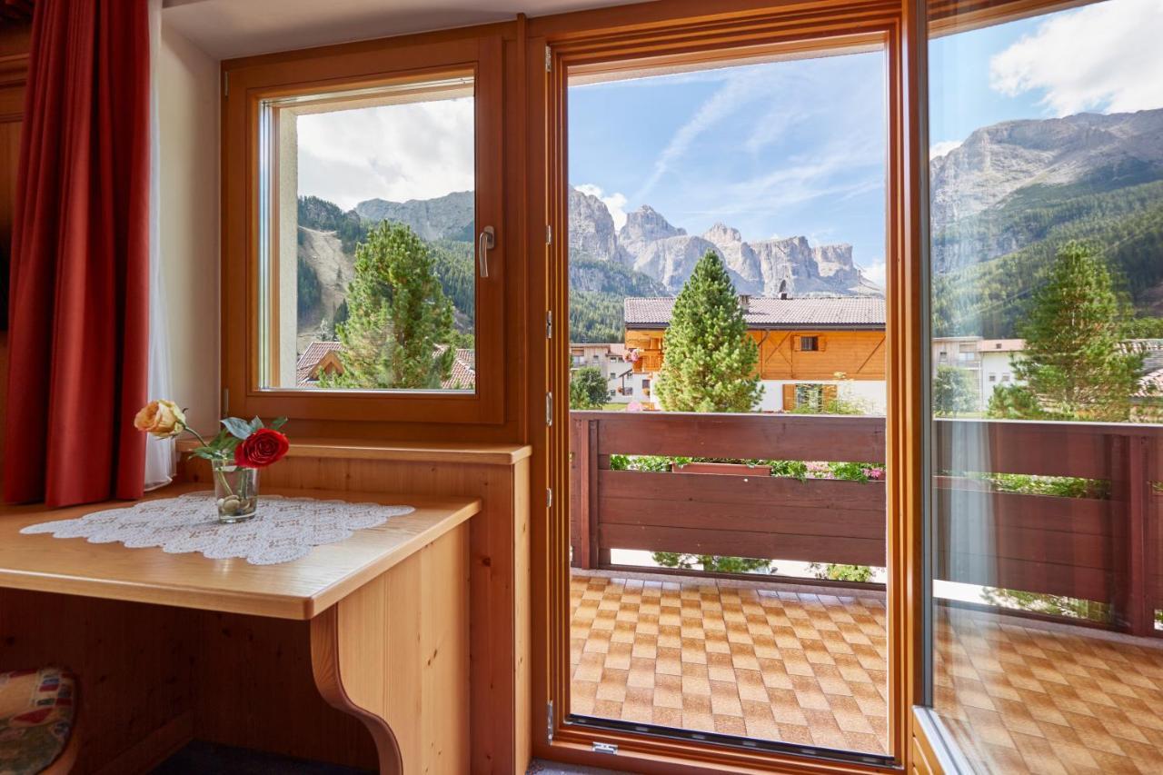 Bed and Breakfast La Ciano Corvara In Badia Exterior foto