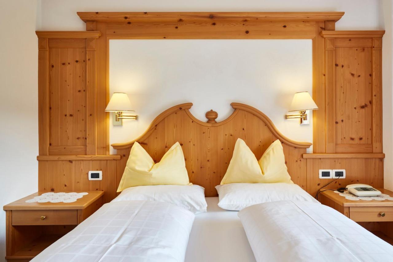 Bed and Breakfast La Ciano Corvara In Badia Exterior foto